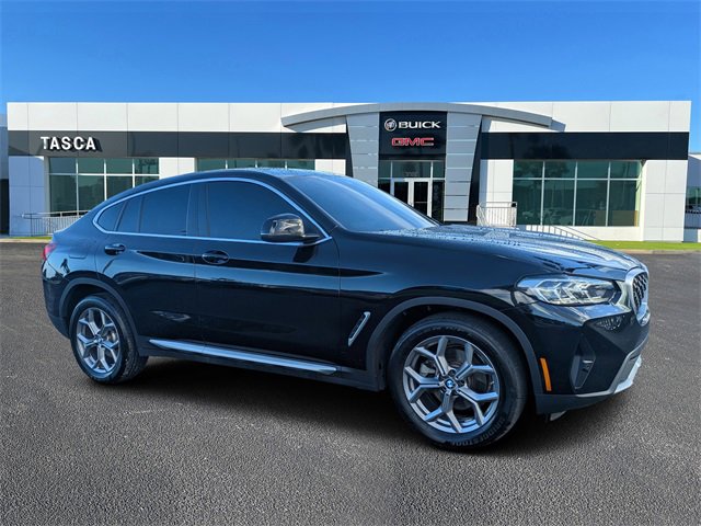 2023 BMW X4 30i's photo