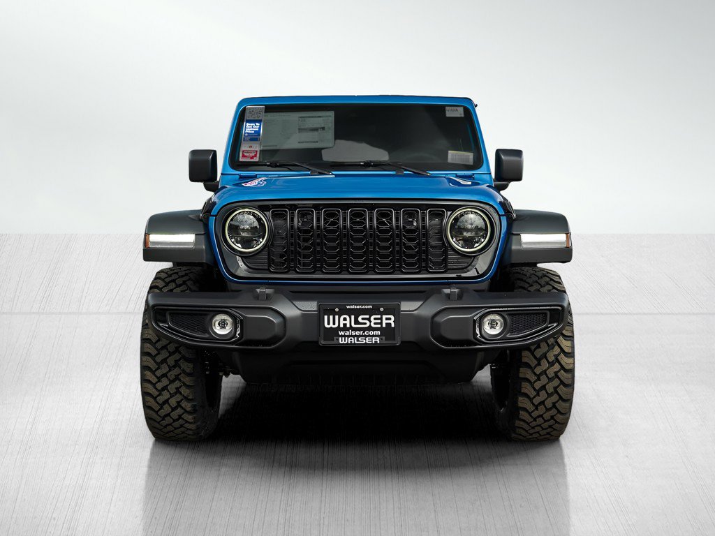 2025 Jeep Wrangler Willys photo 2