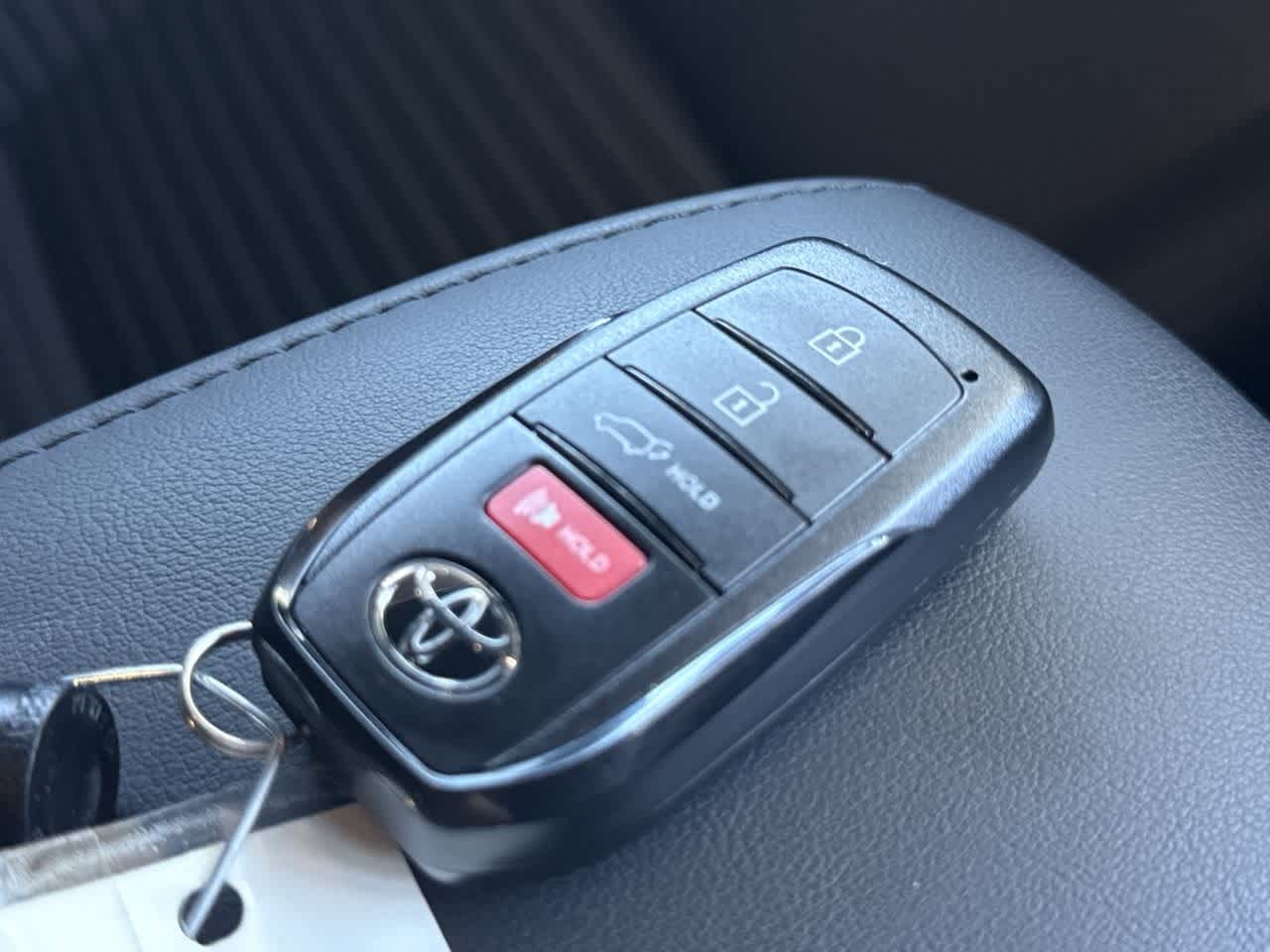 2024 Toyota Corolla Hybrid XSE photo 25