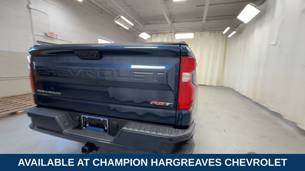 2022 Chevrolet Silverado 1500 RST photo 7