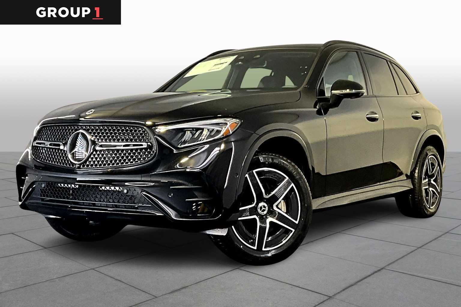 2026 Mercedes-Benz GLC Base's photo