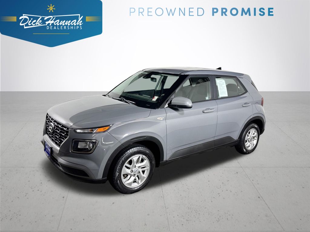 2021 Hyundai Venue SE's photo