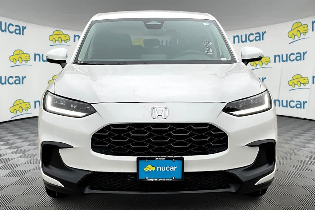 2026 Honda HR-V LX photo 2