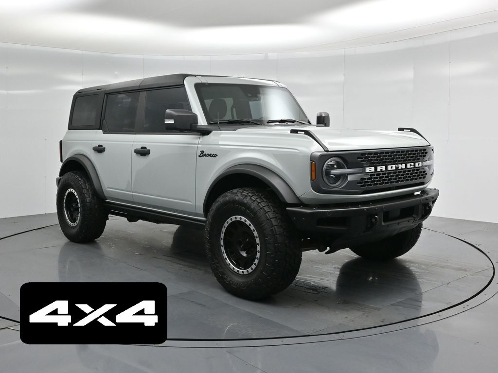 2023 Ford Bronco 4-Door Badlands's photo