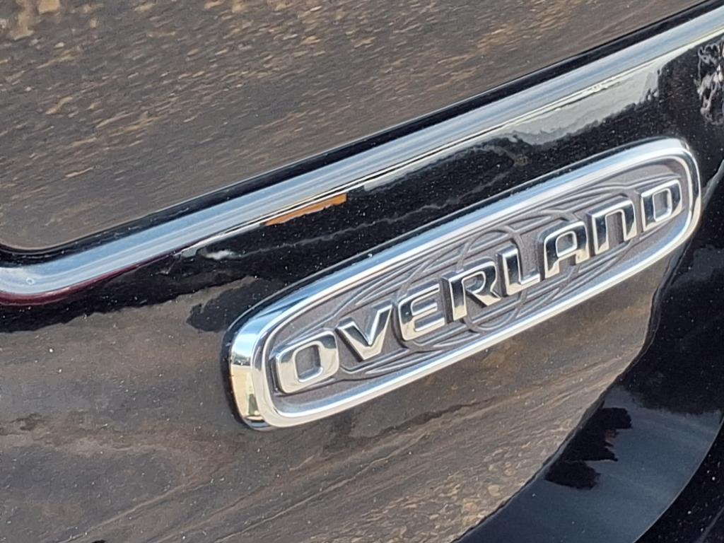 2022 Jeep Grand Cherokee Overland 4xe photo 11