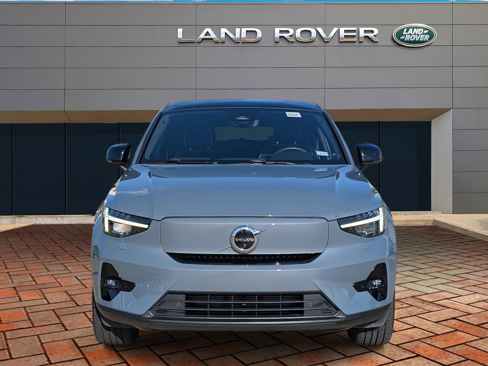 2023 Volvo C40 Recharge Ultimate photo 2