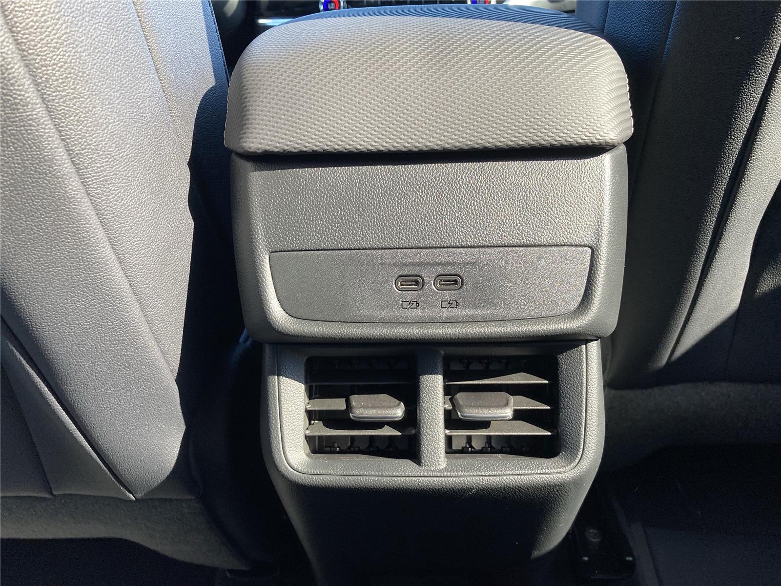 2026 Chevrolet Equinox LT photo 27