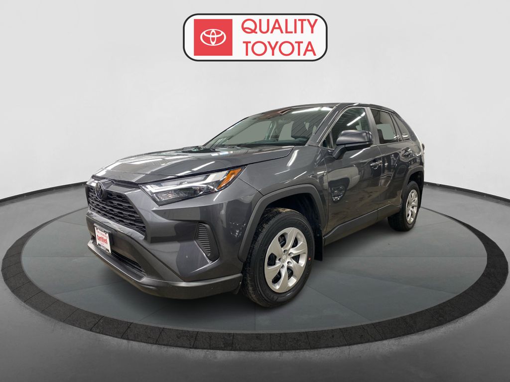 2023 Toyota RAV4 LE's photo