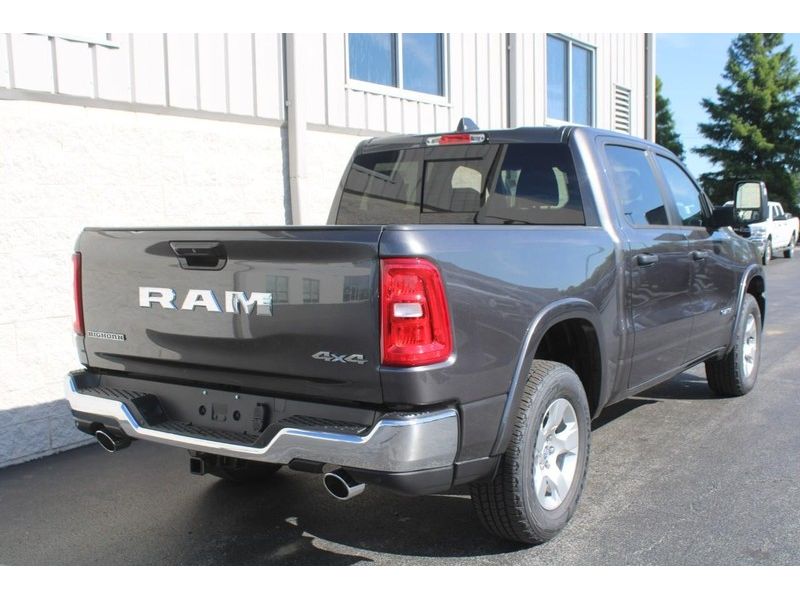 2026 Ram 1500 Big Horn photo 3