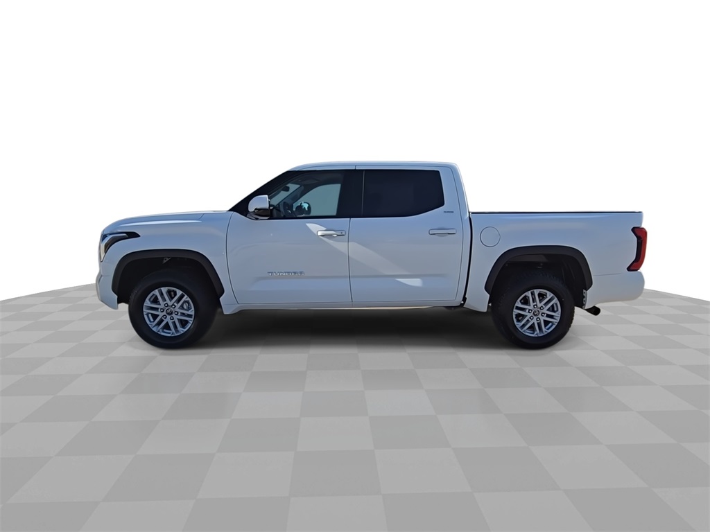 2023 Toyota Tundra SR5 photo 5