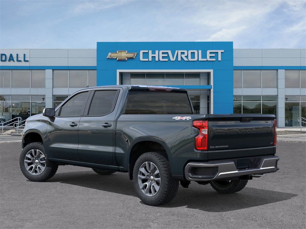 2026 Chevrolet Silverado photo 2