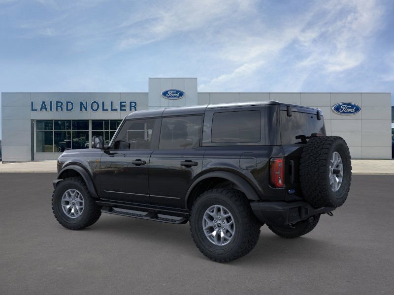 2025 Ford Bronco Badlands photo 3