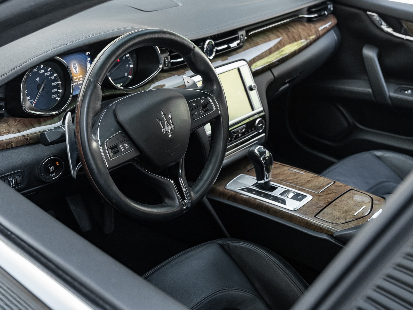 2014 Maserati Quattroporte GTS photo 10