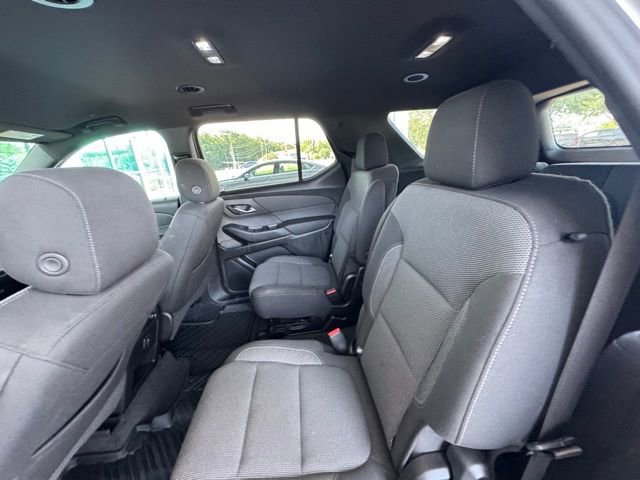 2022 Chevrolet Traverse Cloth photo 17