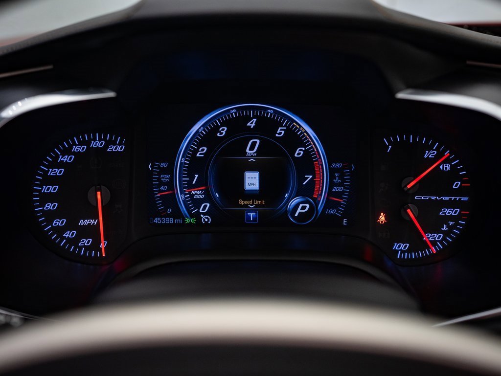 2014 Chevrolet Corvette Stingray 2LT photo 24