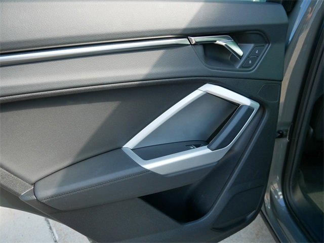 2023 Audi Q3 S line Premium photo 15