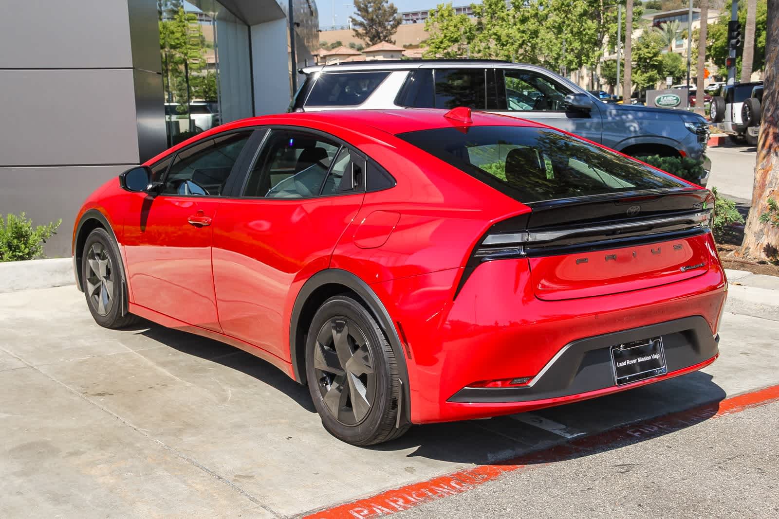 2024 Toyota Prius Prime SE photo 4