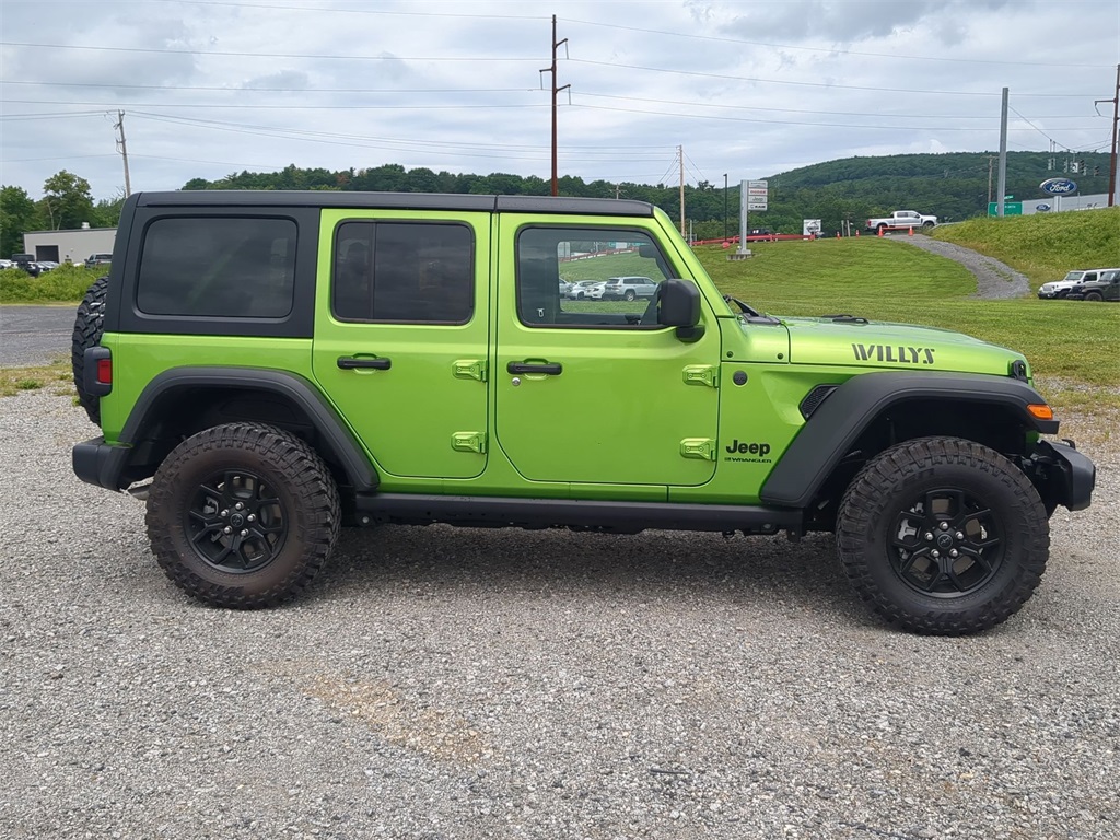 2025 Jeep Wrangler Willys photo 2
