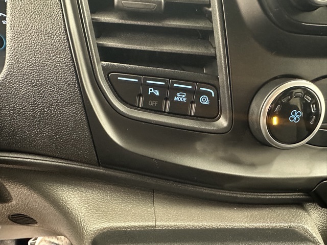 2025 Ford Transit Passenger Van XL photo 17