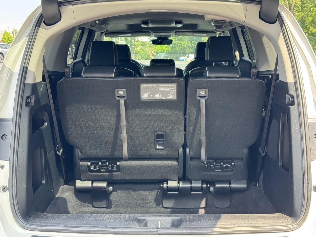 2023 Honda Odyssey Elite photo 4