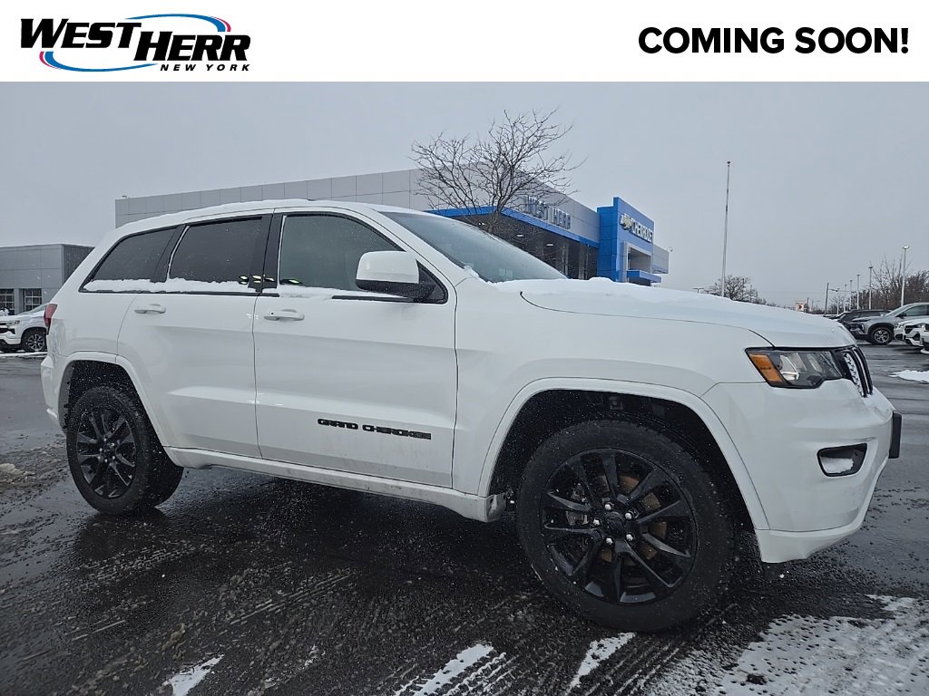2018 Jeep Grand Cherokee Altitude's photo