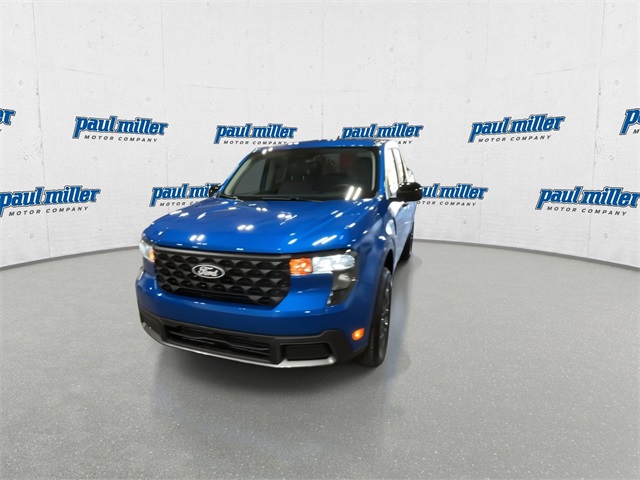 2025 Ford Maverick XLT photo 2