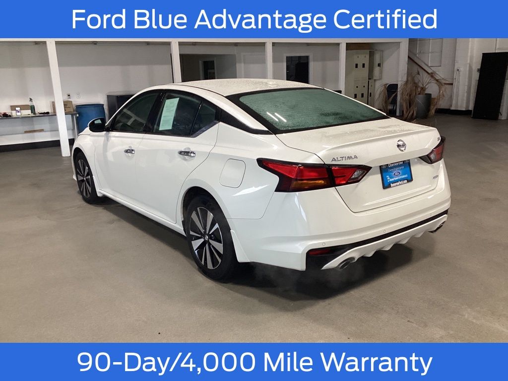 2019 Nissan Altima 2.5 SV photo 2