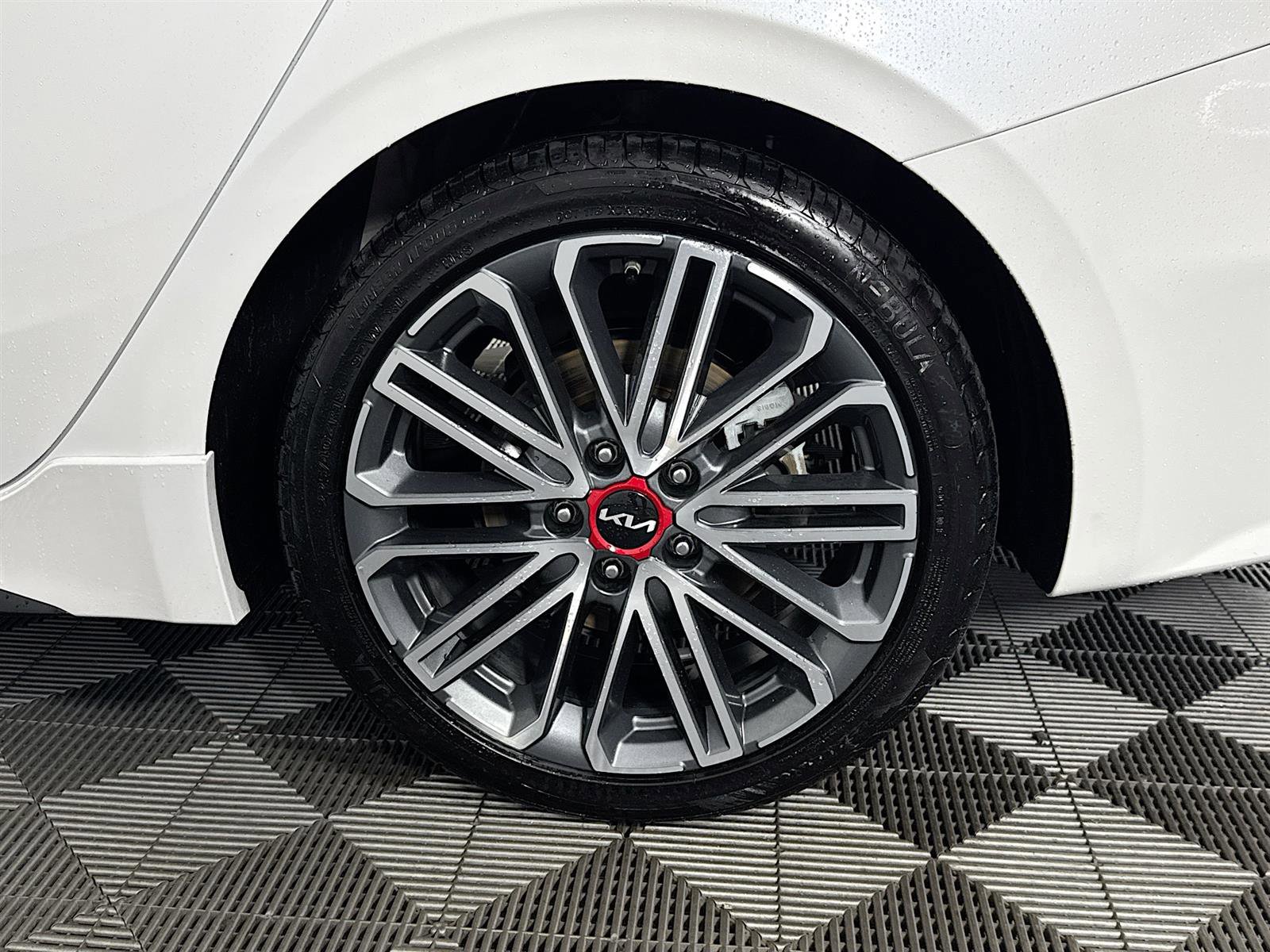 2022 Kia Forte GT photo 32