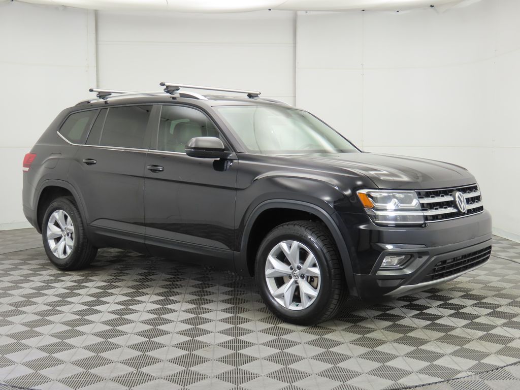 2019 Volkswagen Atlas SE photo 2