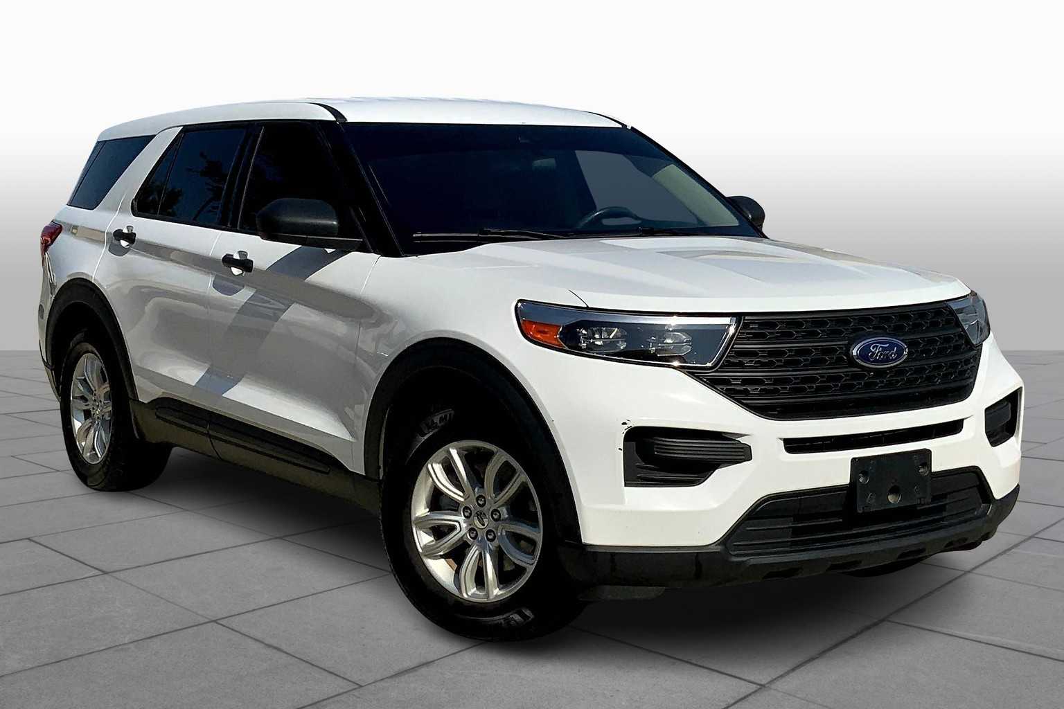 2021 Ford Explorer Base photo 2