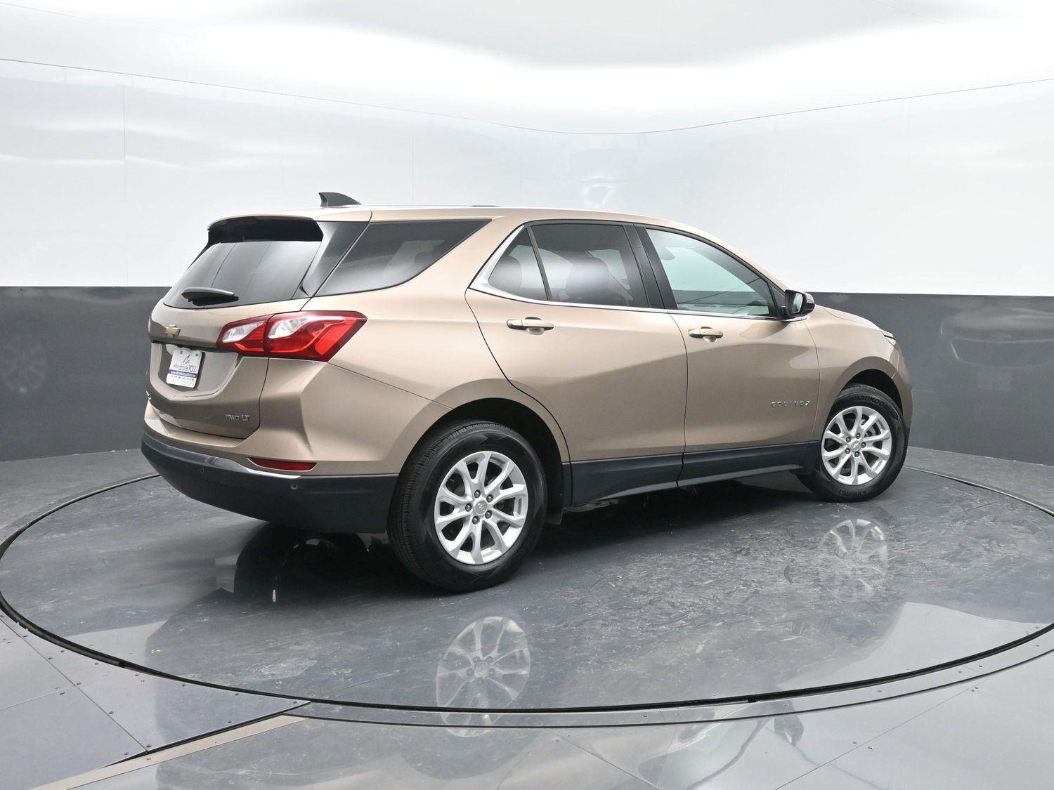 Used 2018 Chevrolet Equinox LT with VIN 2GNAXSEV9J6350856 for sale in Charles City, IA