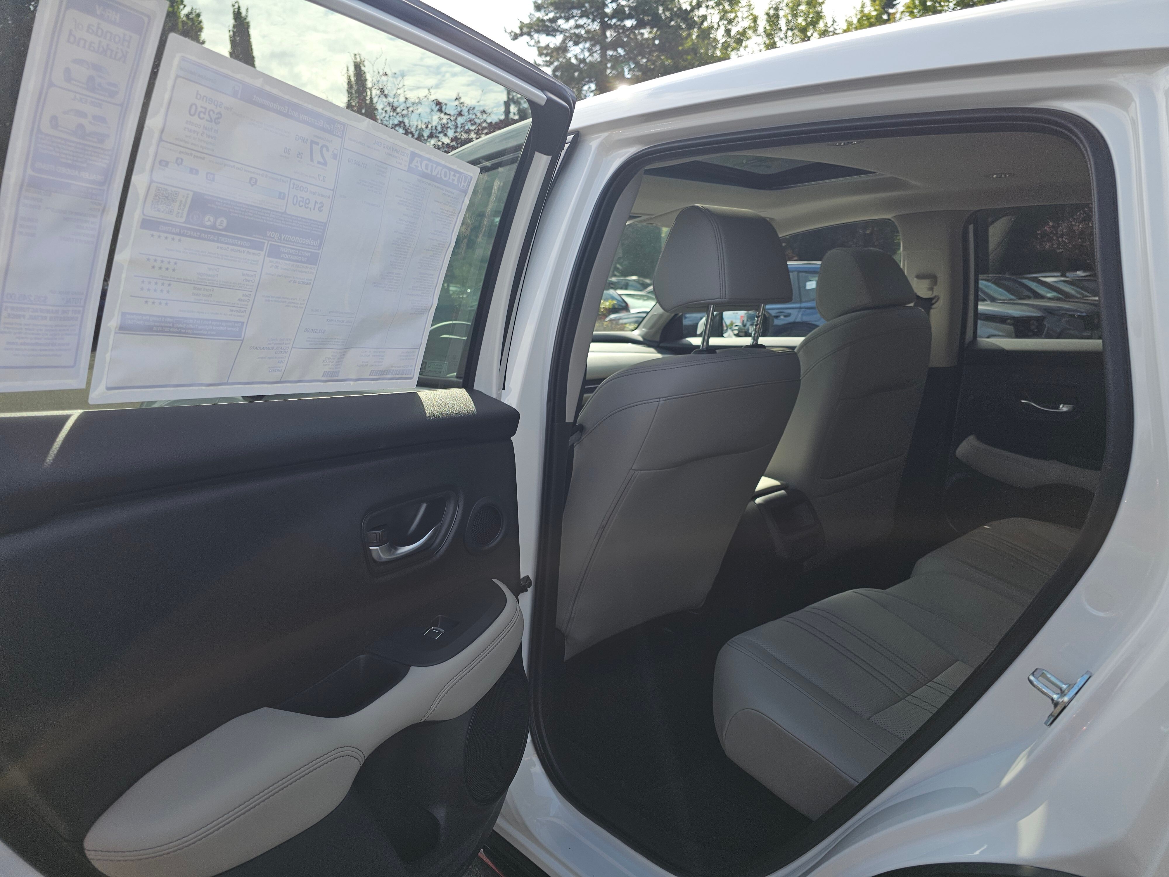 2025 Honda HR-V EX-L photo 5