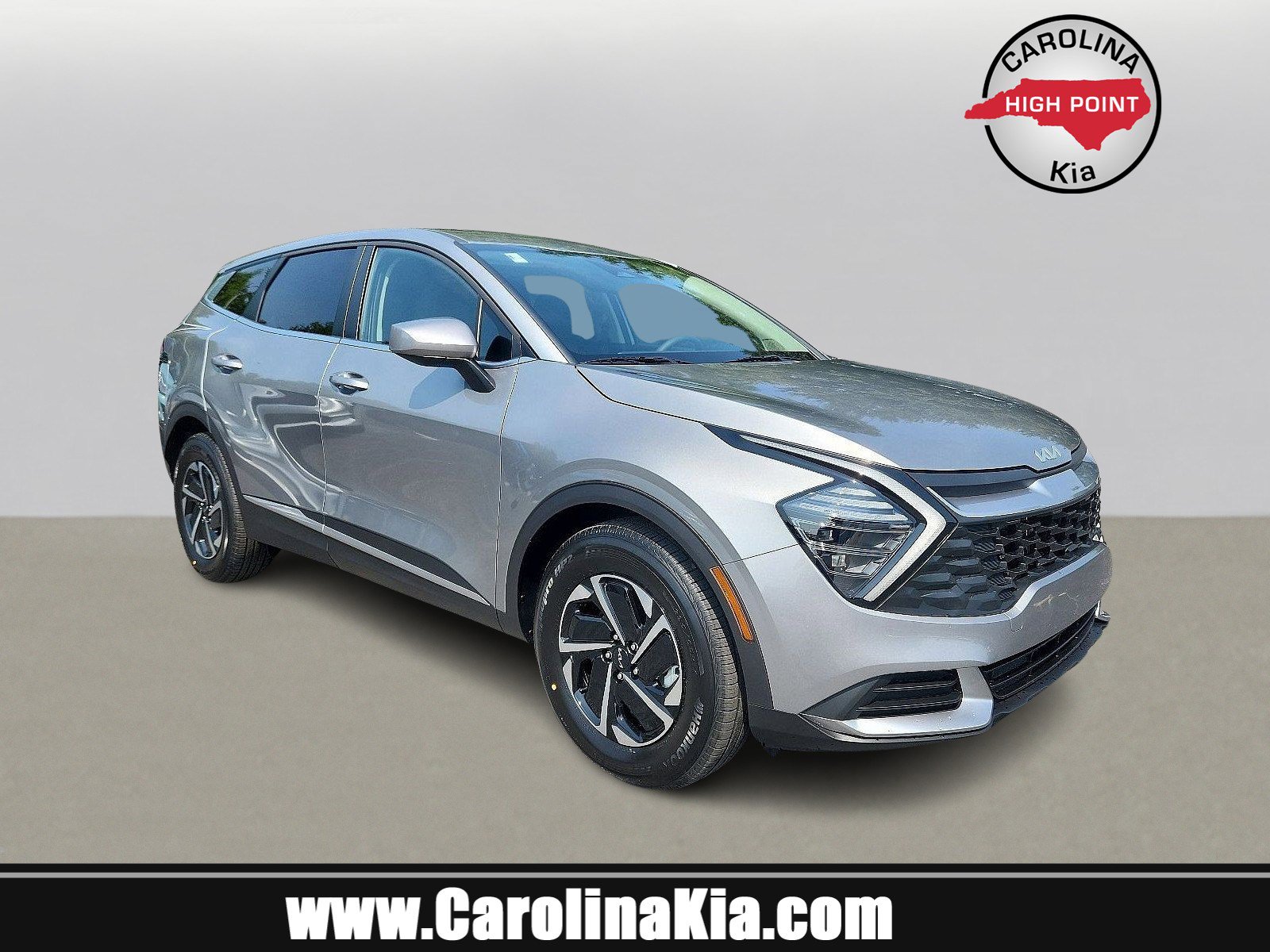 New 2025 Steel Gray Kia LX image 1
