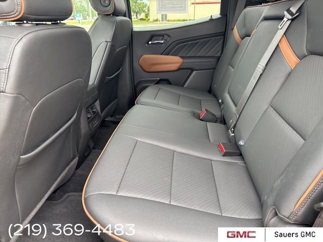 2025 Gmc Canyon AT4 photo 11