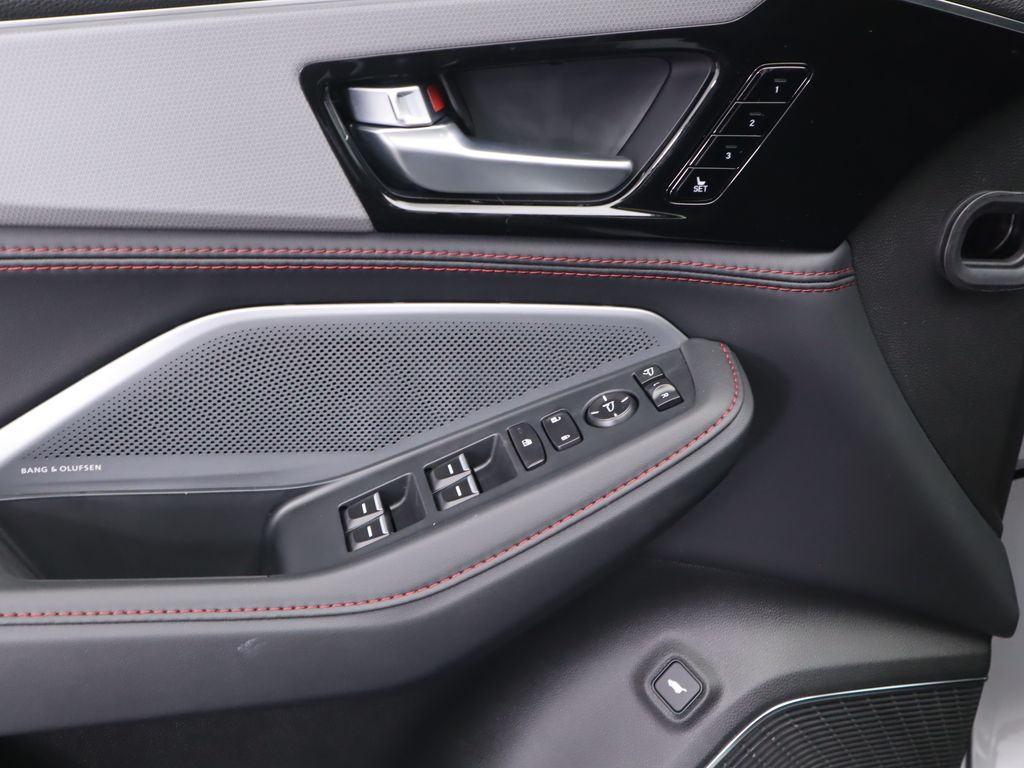 2026 Acura MDX SH-AWD A-Spec photo 25