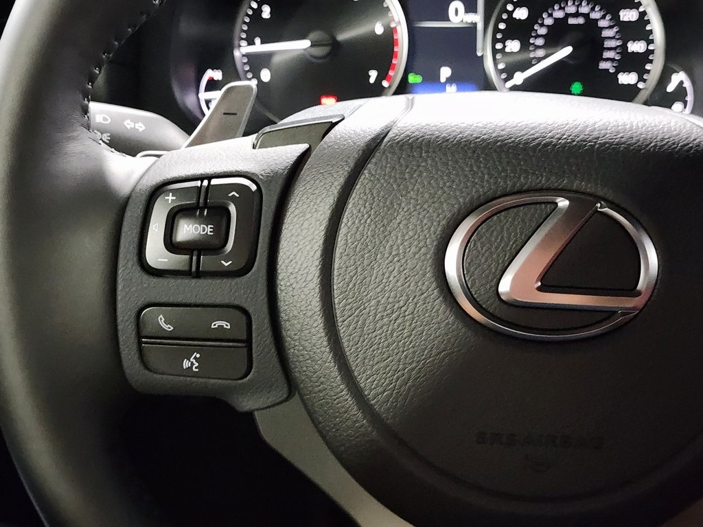 2025 Lexus IS 300 photo 15