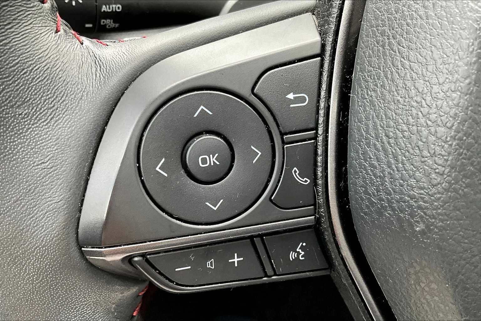 2023 Toyota Camry TRD V6 photo 18
