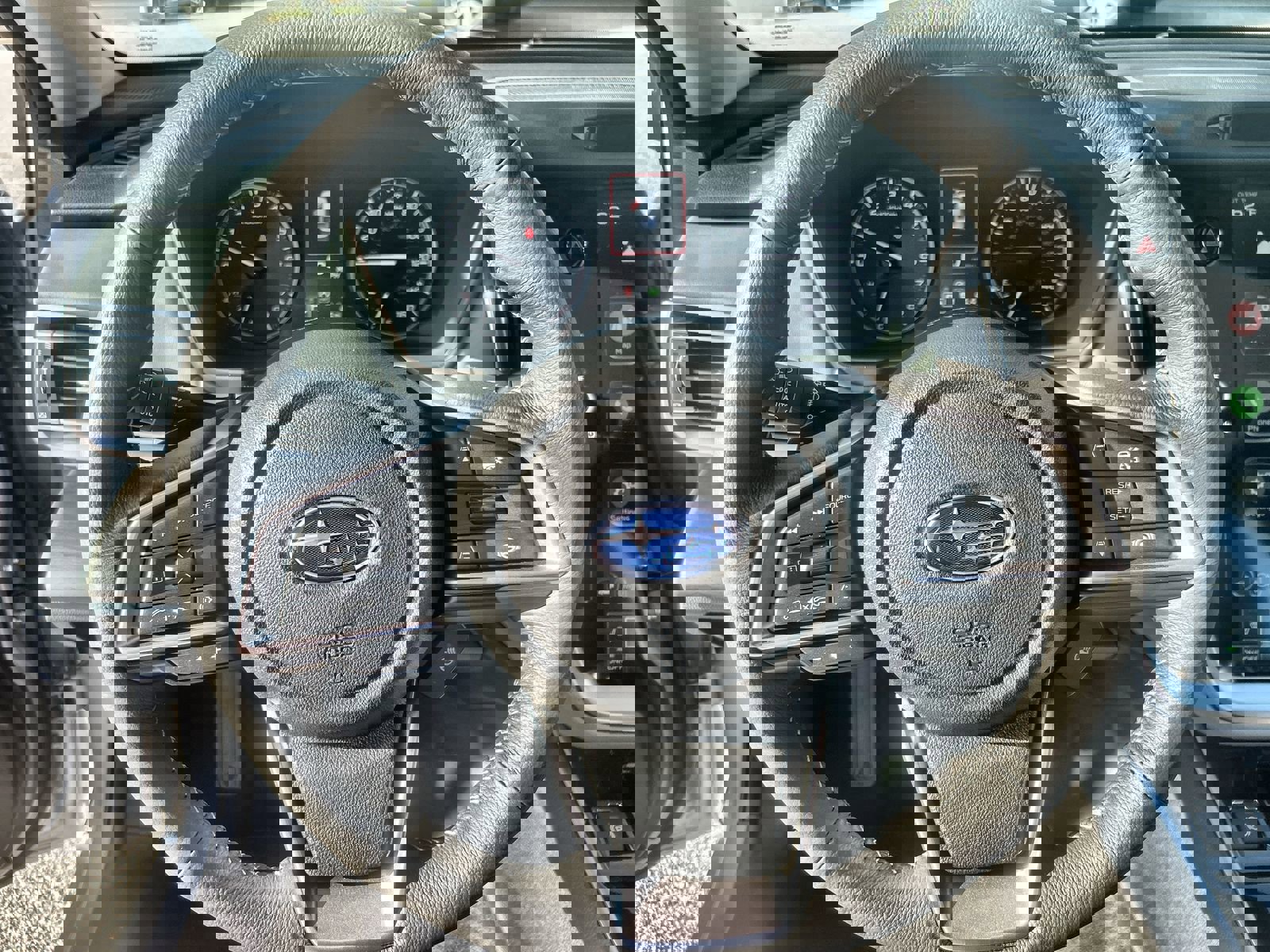 2025 Subaru Legacy Limited photo 14