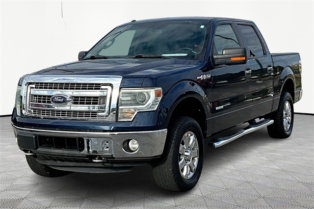 2014 Ford F-150 XLT photo 2