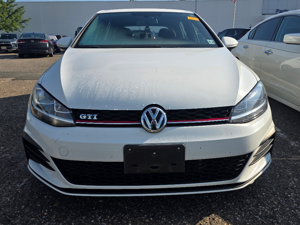 3VW547AU8JM295896