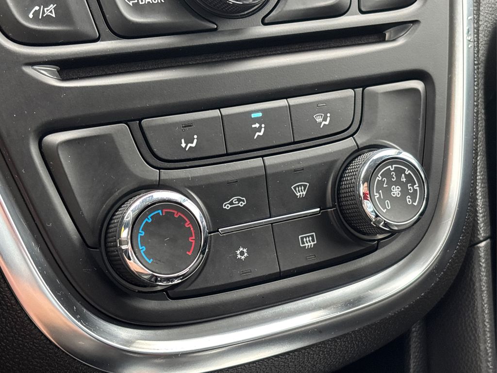 2016 Buick Encore Base photo 24