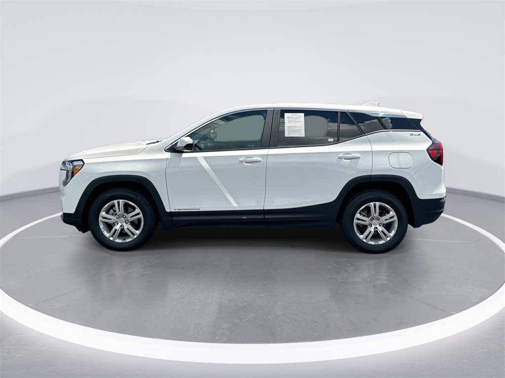 2024 Gmc Terrain SLE photo 4