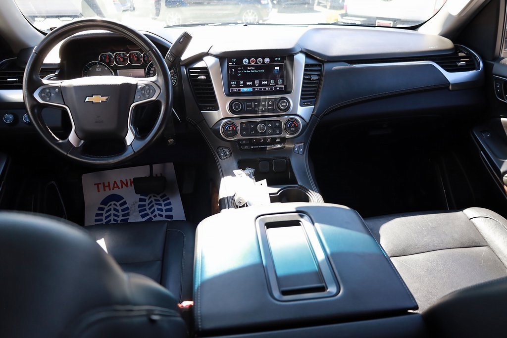 2019 Chevrolet Suburban LT photo 20