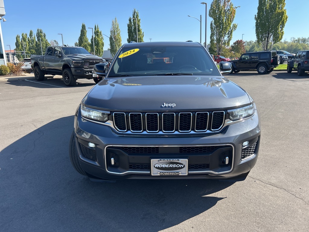 2024 Jeep Grand Cherokee Overland photo 6