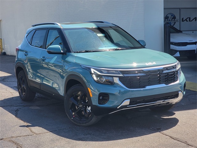 2026 Kia Seltos EX photo 2