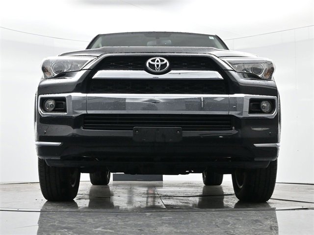 2018 Toyota 4Runner SR5 photo 26