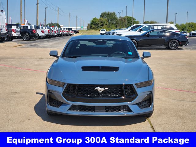 2025 Ford Mustang GT photo 3