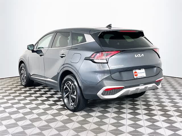 2023 Kia Sportage Hybrid LX photo 5
