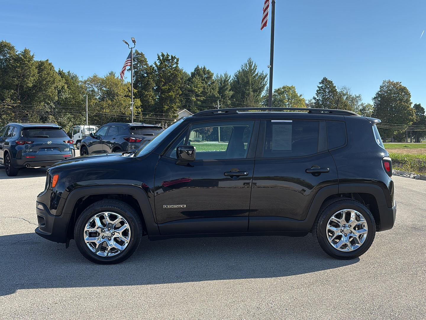 2018 Jeep Renegade Latitude North Edition photo 2