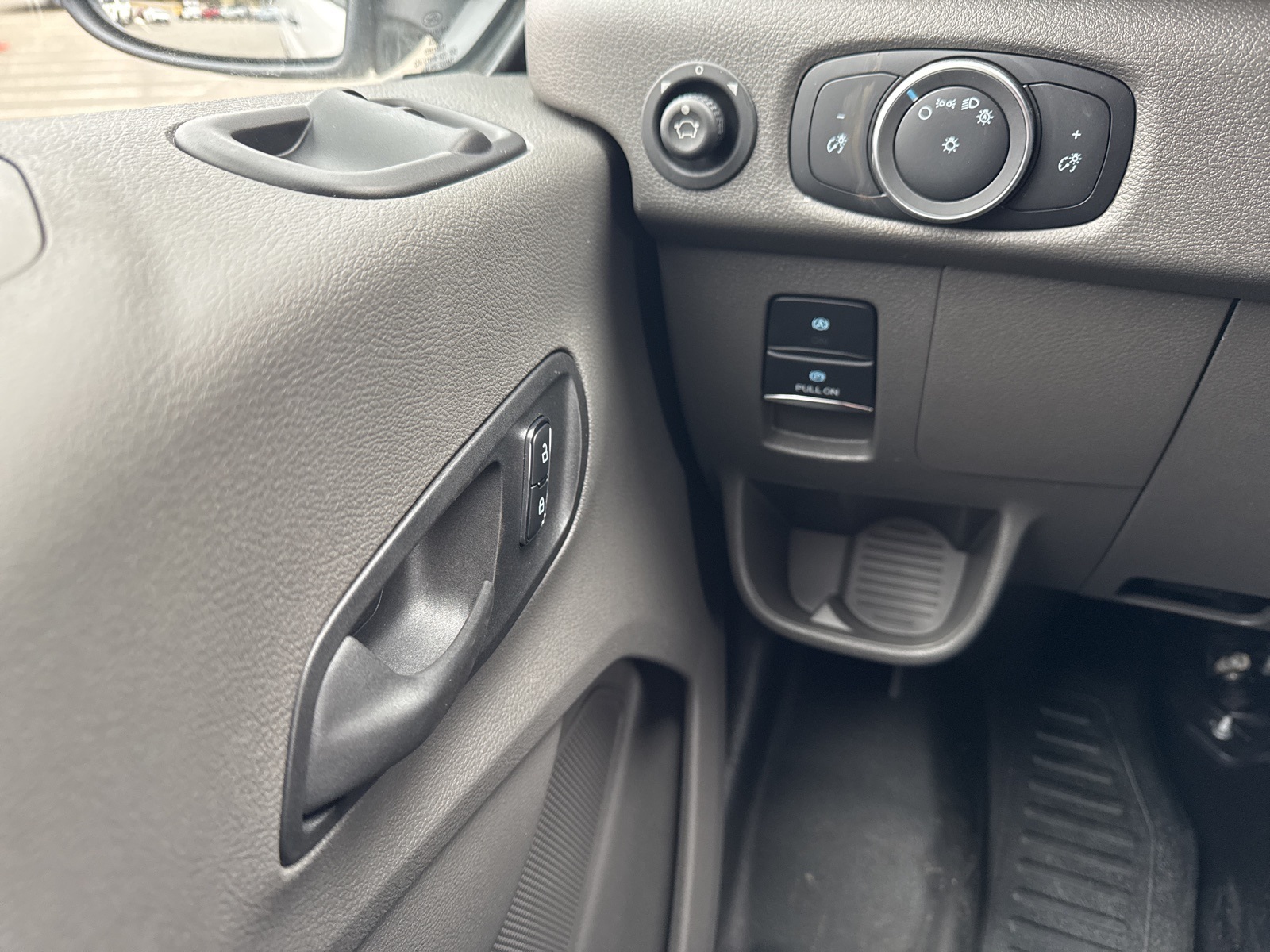 2024 Ford Transit photo 15